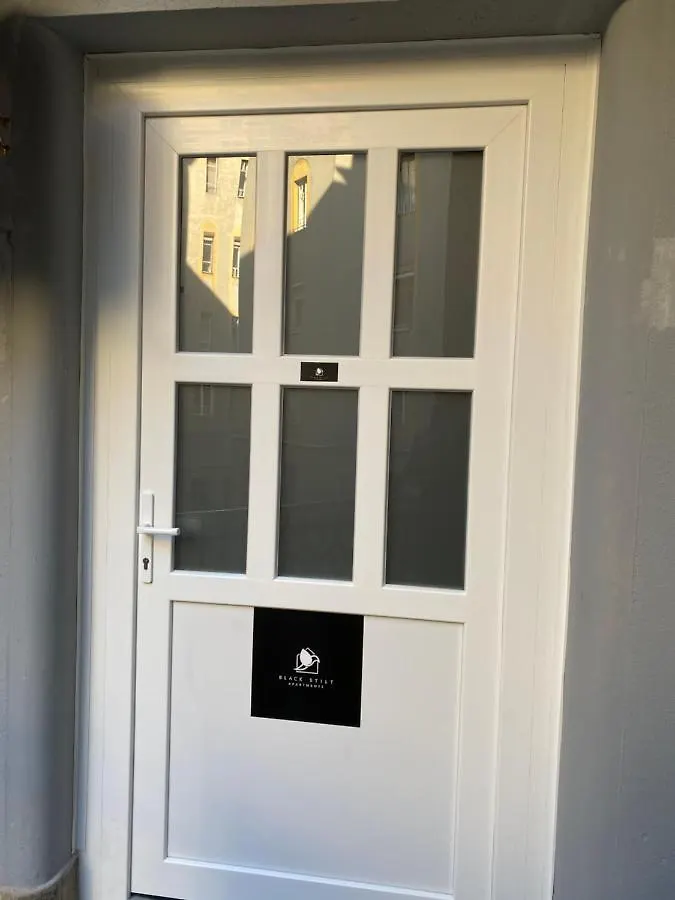 Black Stilt Apartments B3 Debrecen Ungarn